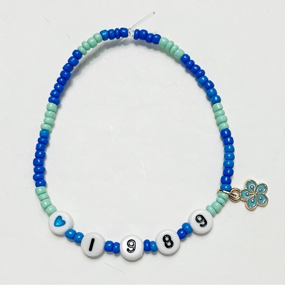 Taylor Swift Eras Tour Friendship Bracelet 1989 with Charm